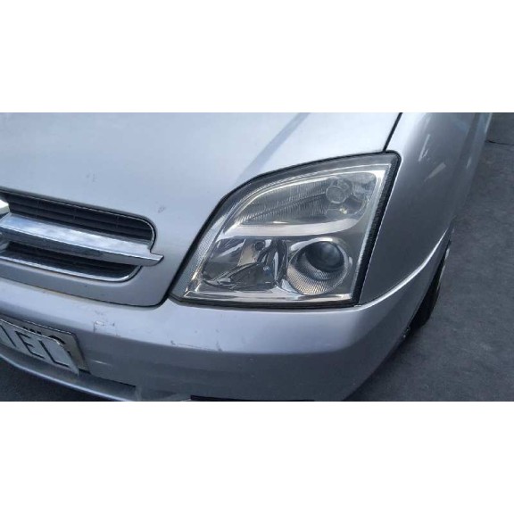 opel vectra c berlina del año 2002