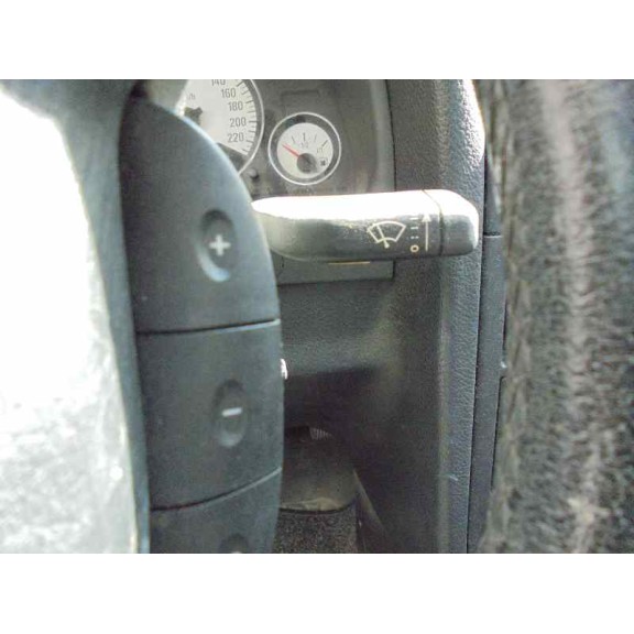 opel astra g berlina del año 2002