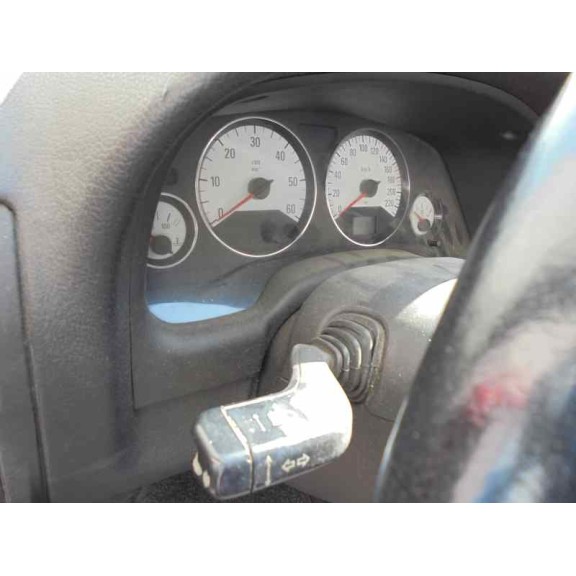 opel astra g berlina del año 2002