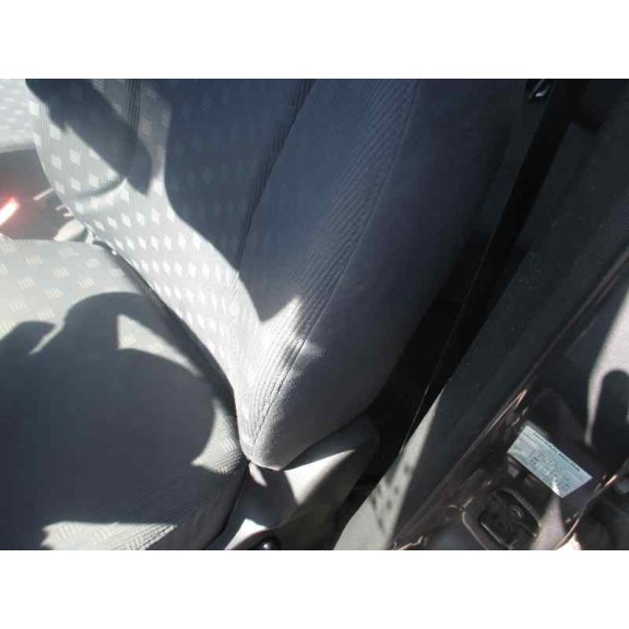 nissan micra (k12e) del año 2004