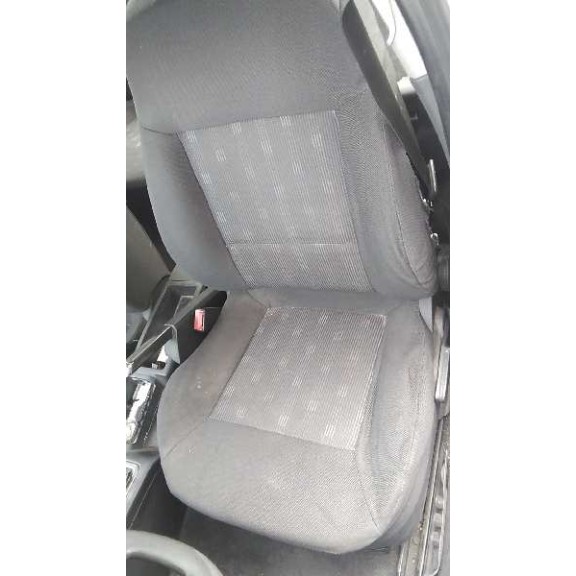 opel vectra c berlina del año 2002