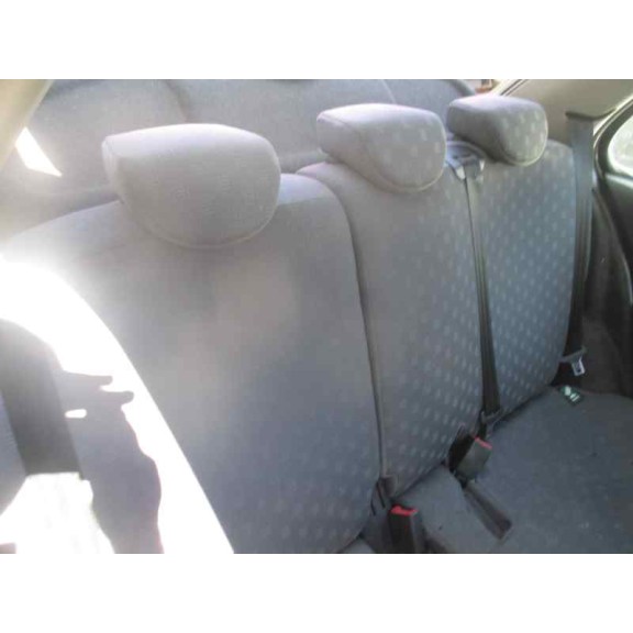 nissan micra (k12e) del año 2004