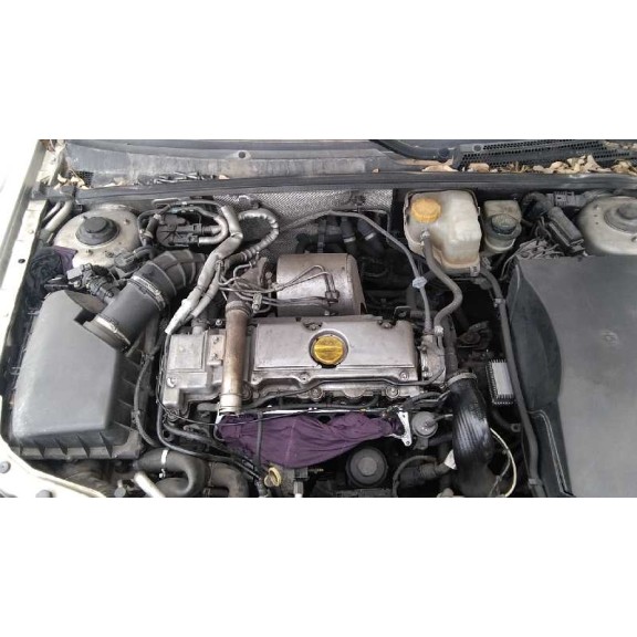 opel vectra c berlina del año 2002