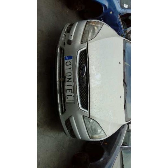 ford focus berlina (cap) del año 2007