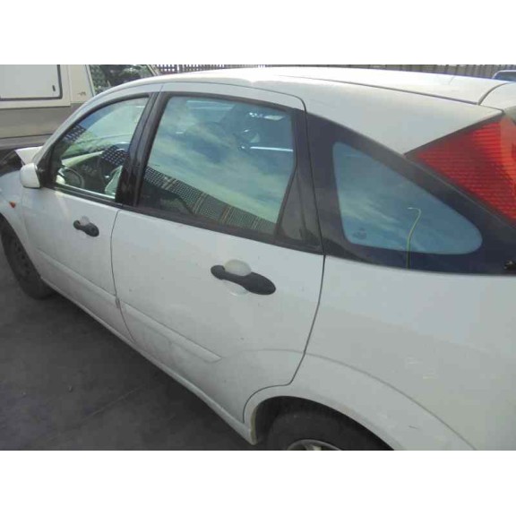 ford focus berlina (cak) del año 2004