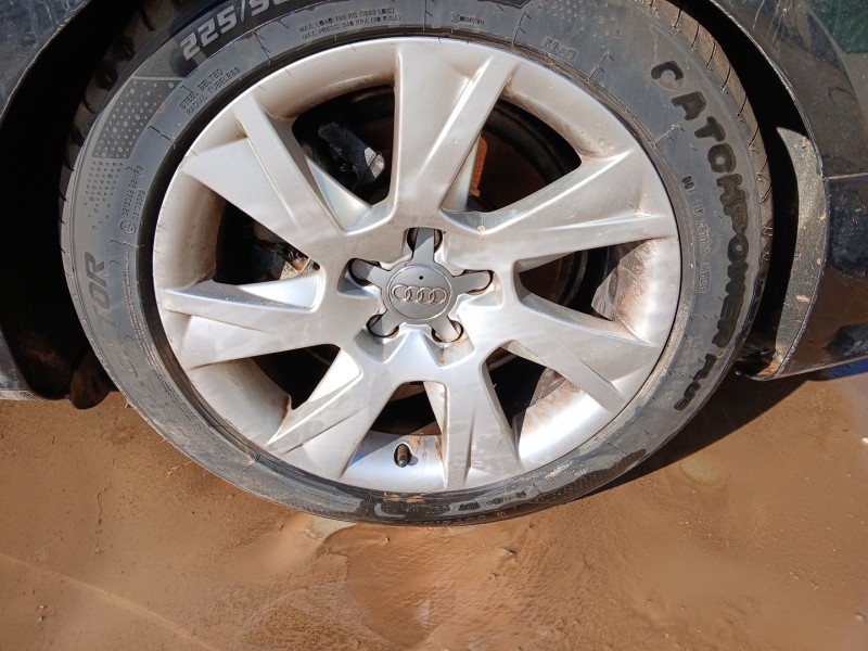 Recambio de juego llantas para audi a5 (8t3) 2.7 tdi referencia OEM IAM 17 pulgadas  
