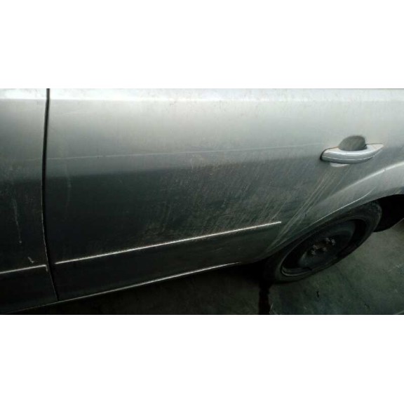 ford focus berlina (cap) del año 2007