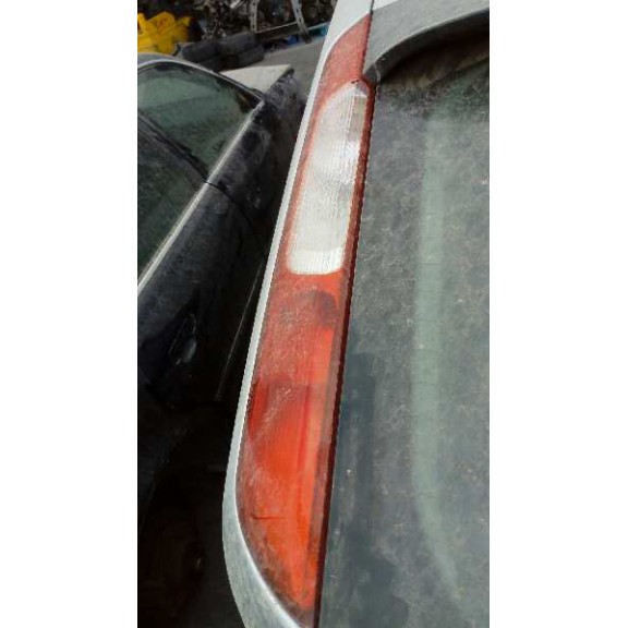 ford focus berlina (cap) del año 2007