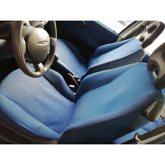 fiat punto berlina (188) del año 2000