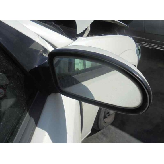 ford focus berlina (cak) del año 2004