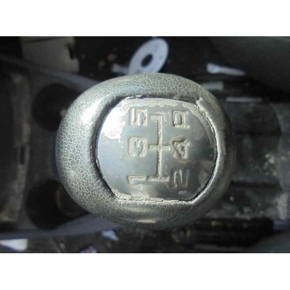 ford focus berlina (cak) del año 2004