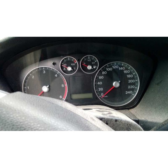 ford focus berlina (cap) del año 2007