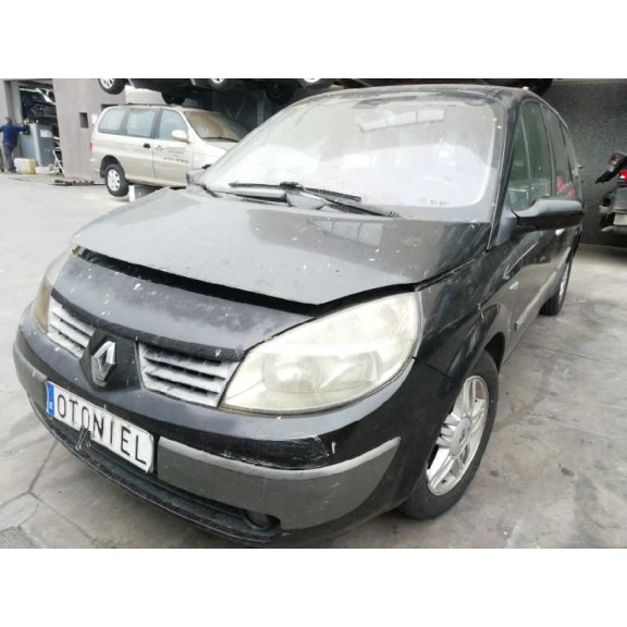 renault grand scenic del año 2005