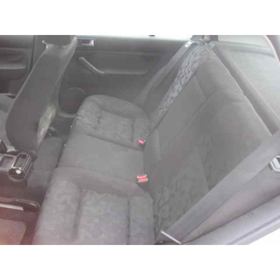 volkswagen golf iv berlina (1j1) del año 1998