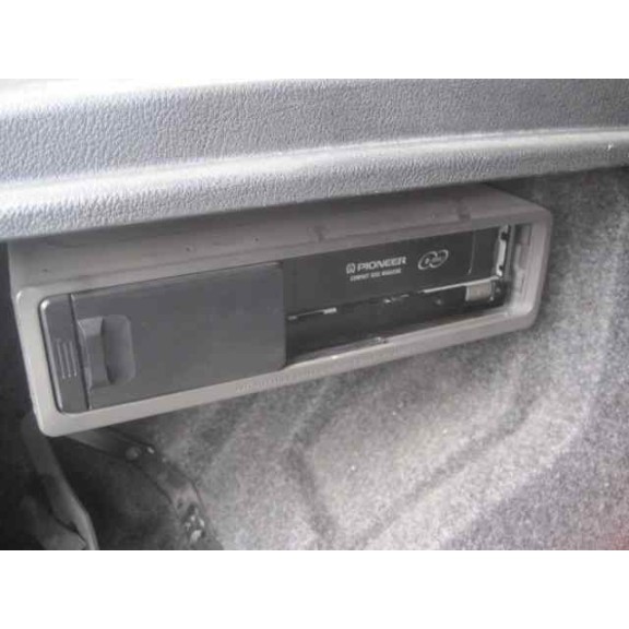 volkswagen golf iv berlina (1j1) del año 1998