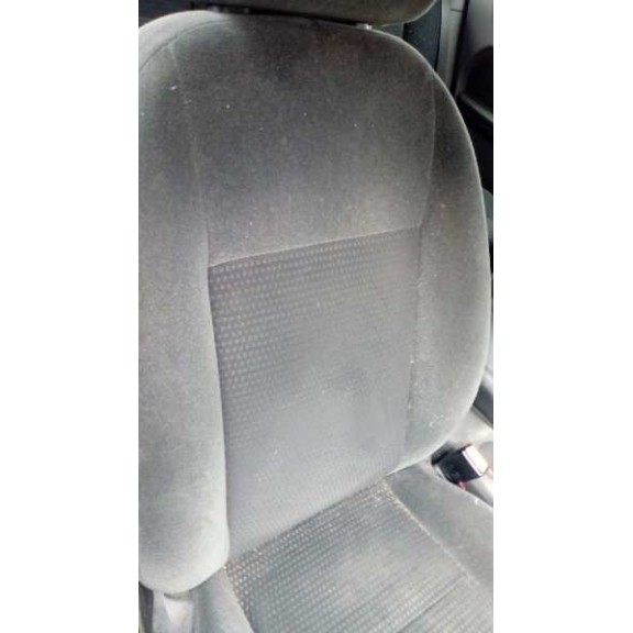 ford focus berlina (cap) del año 2007