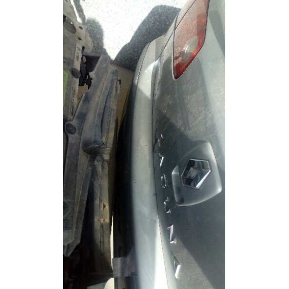 renault laguna ii (bg0) del año 2005