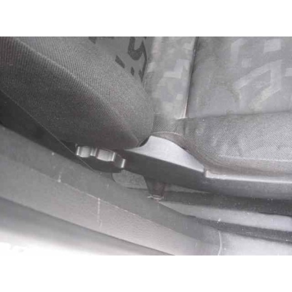 volkswagen golf iv berlina (1j1) del año 1998