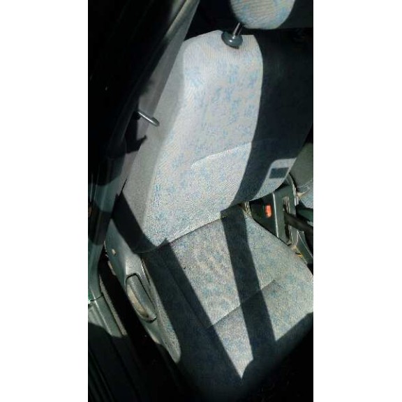 nissan almera (n15) del año 1998