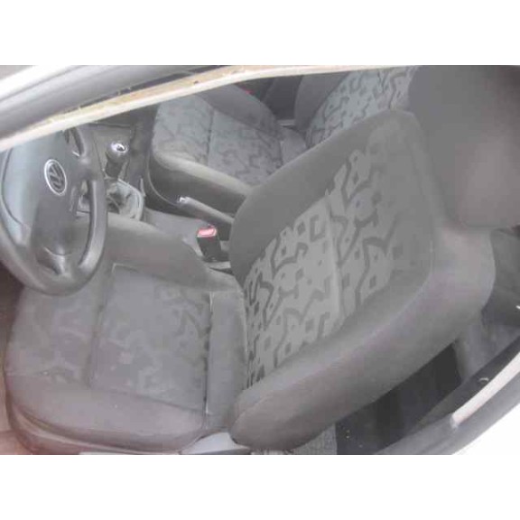 volkswagen golf iv berlina (1j1) del año 1998