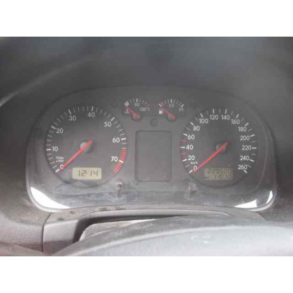 volkswagen golf iv berlina (1j1) del año 1998