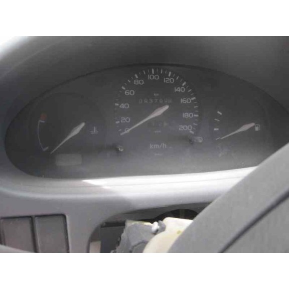 nissan micra (k11) del año 1997