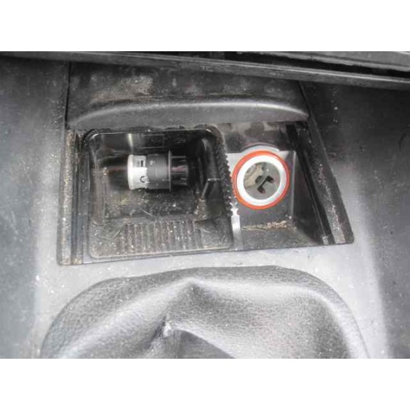 volkswagen golf iv berlina (1j1) del año 1998