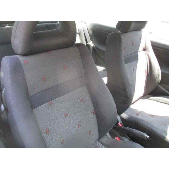 seat ibiza (6k1) del año 2001