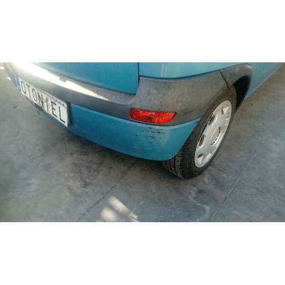 opel corsa c del año 2001