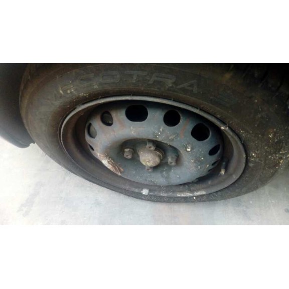 opel corsa c del año 2001