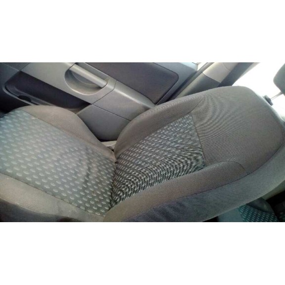 ford fiesta (cbk) del año 2003