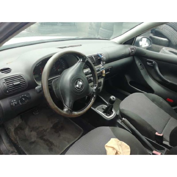 seat toledo (1m2) del año 2003