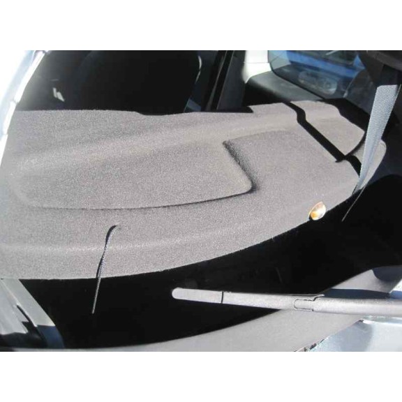 toyota yaris del año 2010