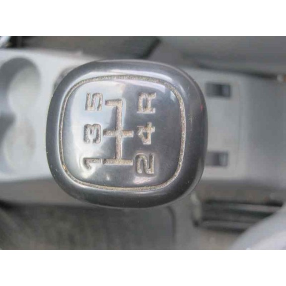 skoda felicia berlina ( 791) del año 1999