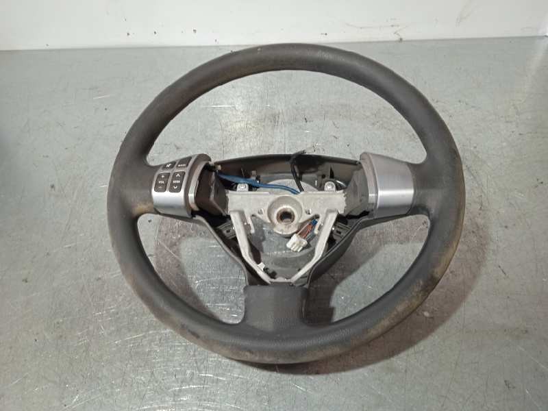 Recambio de volante para suzuki sx4 rw (ey) gl referencia OEM IAM 37460-54L20 3 RADIOS CON MANDOS