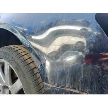 ALETA DELANTERA DERECHA RAYADA 