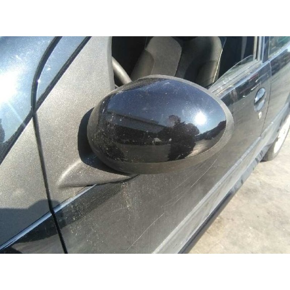 peugeot 107 del año 2009