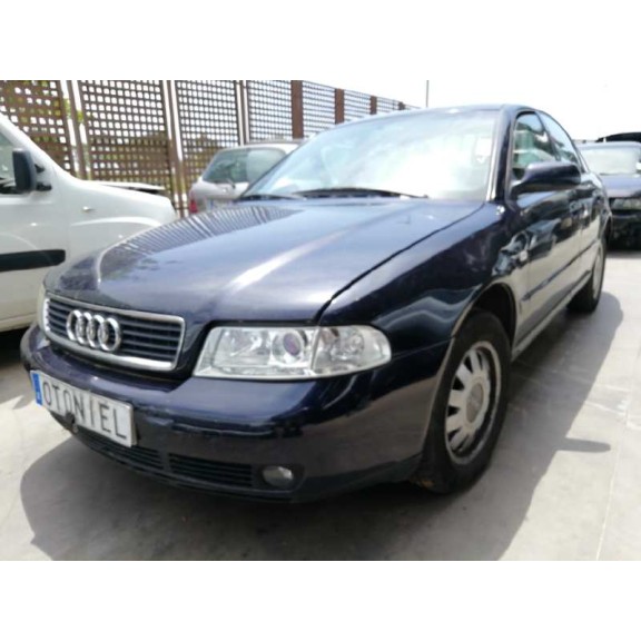 audi a4 berlina (b5) del año 2000