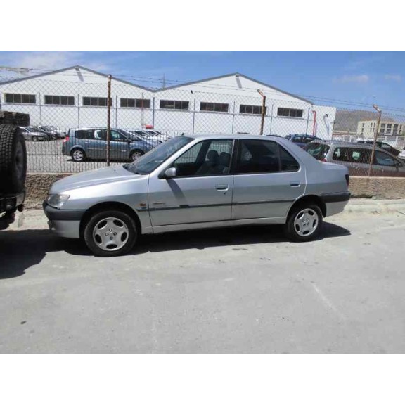 peugeot 306 berlina 3/4/5 puertas (s2) del año 1999