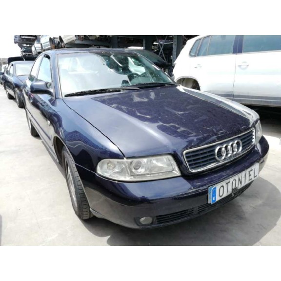 audi a4 berlina (b5) del año 2000