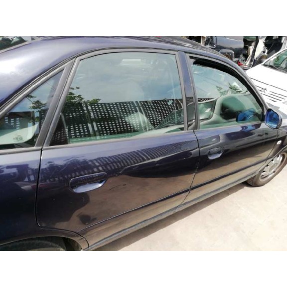 audi a4 berlina (b5) del año 2000