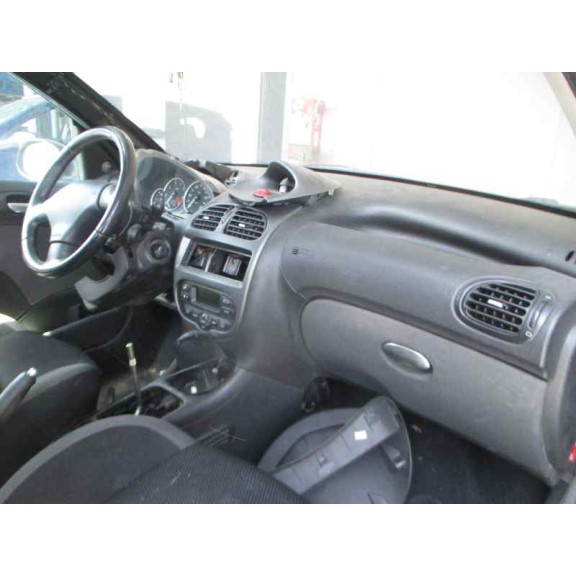 peugeot 206 berlina del año 2006