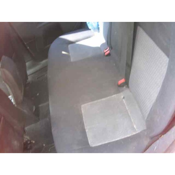 ford mondeo berlina (ge) del año 2001