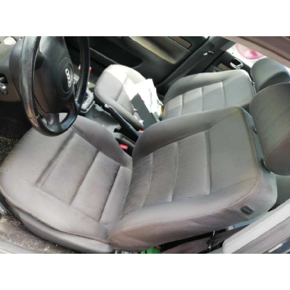 audi a4 berlina (b5) del año 2000