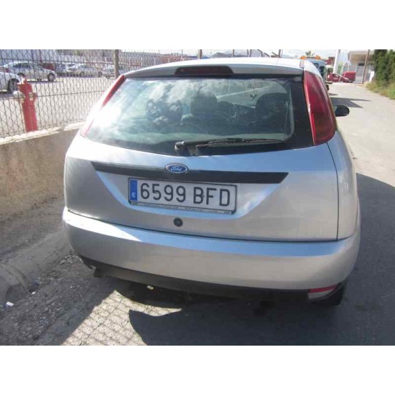 ford focus berlina (cak) del año 1998