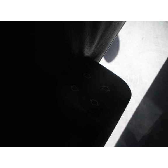 peugeot 205 berlina del año 1995