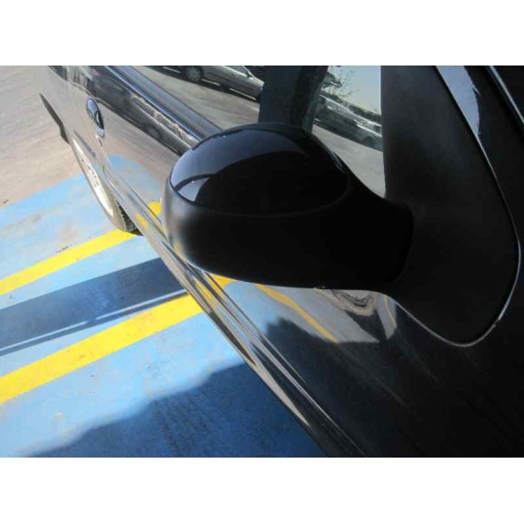 peugeot 206 berlina del año 2006