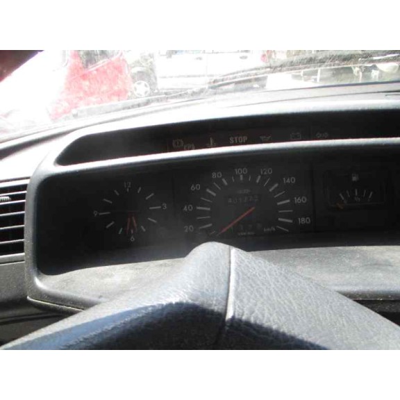 peugeot 205 berlina del año 1995