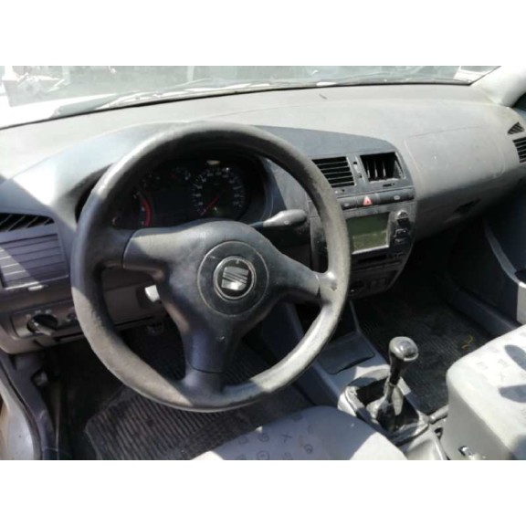 seat cordoba berlina (6k2) del año 1999