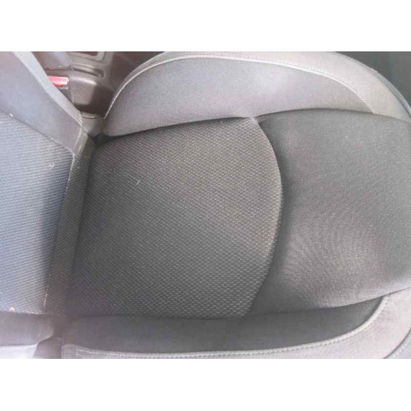 peugeot 206 berlina del año 2006